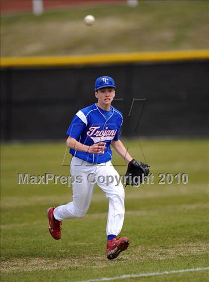 Thumbnail 2 in Trinity Christian vs Haltom (Carrollton Diamond Classic) photogallery.