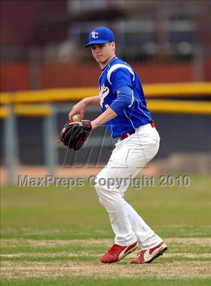 Thumbnail 2 in Trinity Christian vs Haltom (Carrollton Diamond Classic) photogallery.