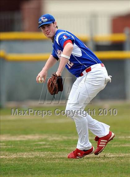 Thumbnail 2 in Trinity Christian vs Haltom (Carrollton Diamond Classic) photogallery.