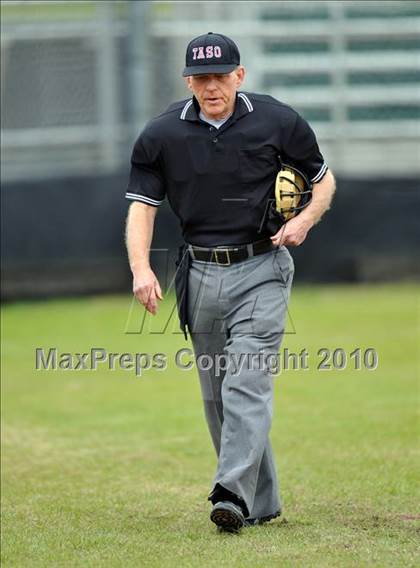 Thumbnail 2 in Trinity Christian vs Haltom (Carrollton Diamond Classic) photogallery.