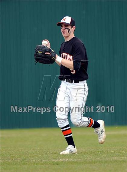 Thumbnail 3 in Trinity Christian vs Haltom (Carrollton Diamond Classic) photogallery.