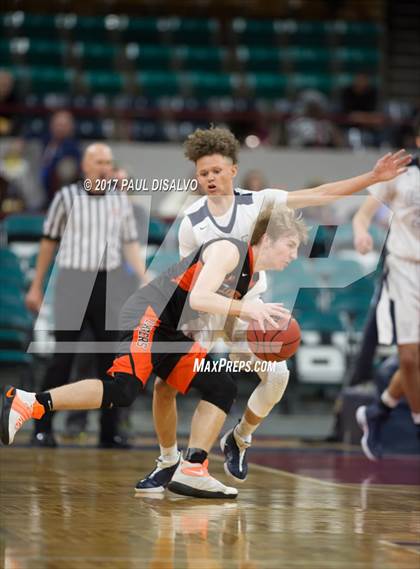 Thumbnail 1 in Valor Christian vs. Lewis-Palmer (CHSAA 4A State Final) photogallery.