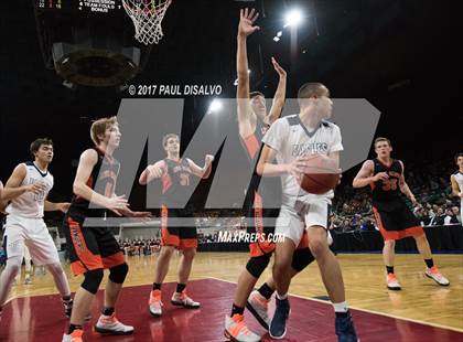 Thumbnail 3 in Valor Christian vs. Lewis-Palmer (CHSAA 4A State Final) photogallery.
