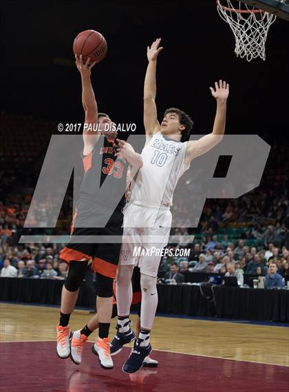 Thumbnail 3 in Valor Christian vs. Lewis-Palmer (CHSAA 4A State Final) photogallery.