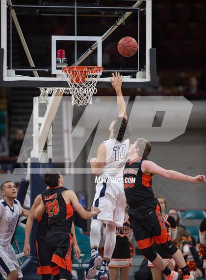 Thumbnail 2 in Valor Christian vs. Lewis-Palmer (CHSAA 4A State Final) photogallery.