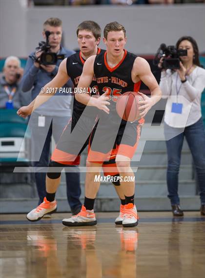 Thumbnail 1 in Valor Christian vs. Lewis-Palmer (CHSAA 4A State Final) photogallery.