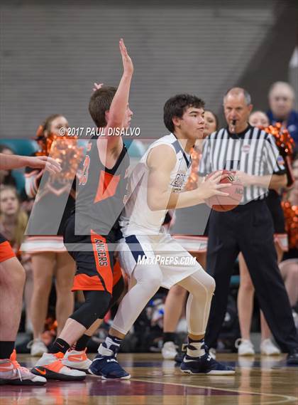 Thumbnail 2 in Valor Christian vs. Lewis-Palmer (CHSAA 4A State Final) photogallery.
