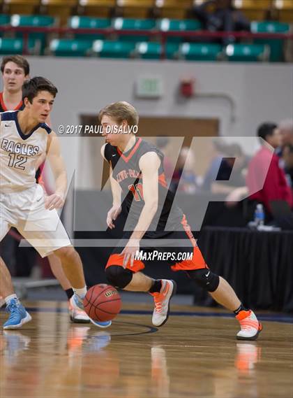 Thumbnail 3 in Valor Christian vs. Lewis-Palmer (CHSAA 4A State Final) photogallery.