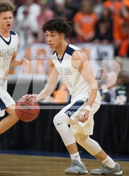 Thumbnail 2 in Valor Christian vs. Lewis-Palmer (CHSAA 4A State Final) photogallery.