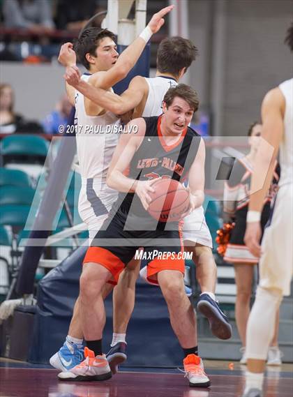Thumbnail 1 in Valor Christian vs. Lewis-Palmer (CHSAA 4A State Final) photogallery.
