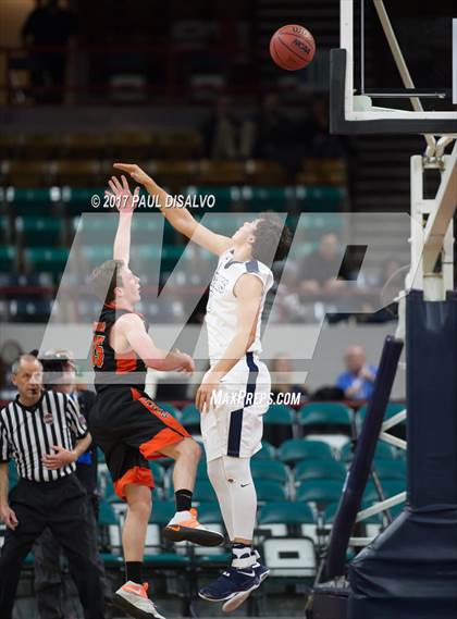 Thumbnail 1 in Valor Christian vs. Lewis-Palmer (CHSAA 4A State Final) photogallery.