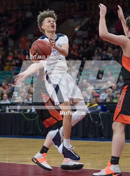Thumbnail 2 in Valor Christian vs. Lewis-Palmer (CHSAA 4A State Final) photogallery.