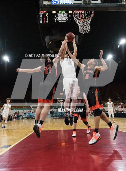Thumbnail 1 in Valor Christian vs. Lewis-Palmer (CHSAA 4A State Final) photogallery.