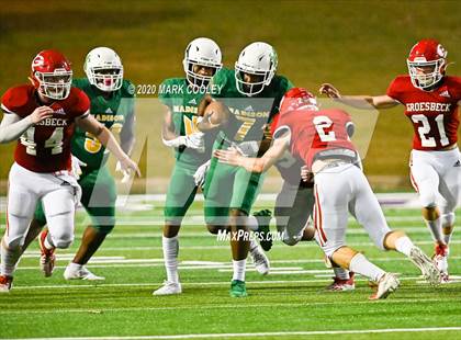 Thumbnail 2 in Groesbeck vs. Madison (UIL 3A Bi-District) photogallery.
