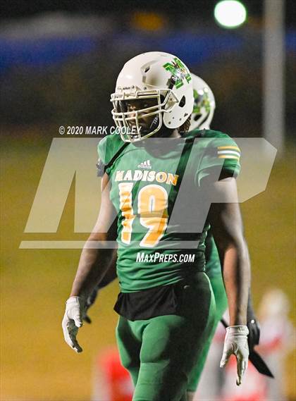 Thumbnail 1 in Groesbeck vs. Madison (UIL 3A Bi-District) photogallery.