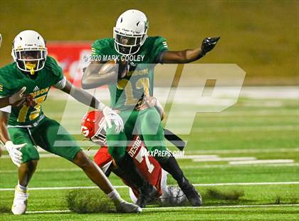 Thumbnail 3 in Groesbeck vs. Madison (UIL 3A Bi-District) photogallery.
