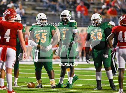 Thumbnail 1 in Groesbeck vs. Madison (UIL 3A Bi-District) photogallery.