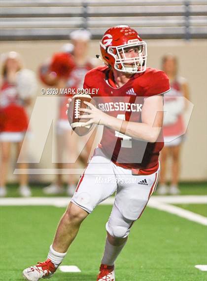 Thumbnail 1 in Groesbeck vs. Madison (UIL 3A Bi-District) photogallery.