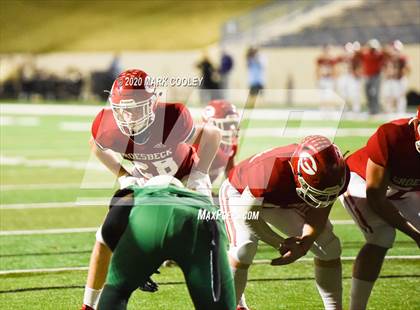 Thumbnail 3 in Groesbeck vs. Madison (UIL 3A Bi-District) photogallery.