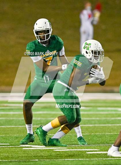 Thumbnail 2 in Groesbeck vs. Madison (UIL 3A Bi-District) photogallery.