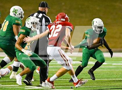 Thumbnail 1 in Groesbeck vs. Madison (UIL 3A Bi-District) photogallery.