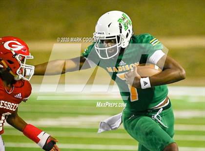 Thumbnail 2 in Groesbeck vs. Madison (UIL 3A Bi-District) photogallery.