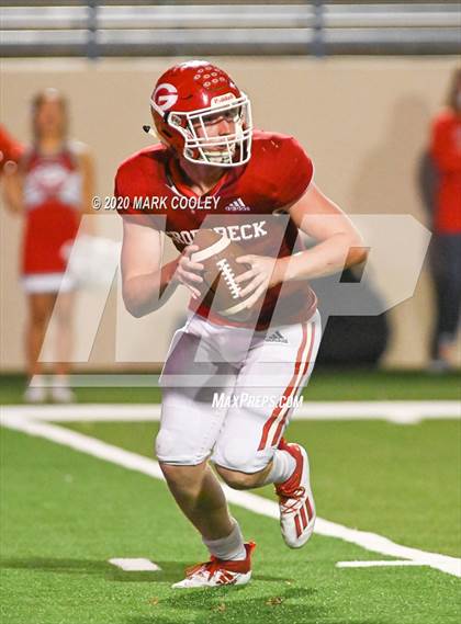 Thumbnail 2 in Groesbeck vs. Madison (UIL 3A Bi-District) photogallery.