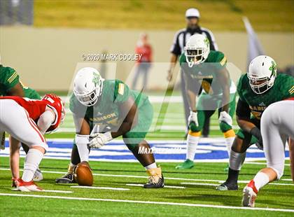 Thumbnail 3 in Groesbeck vs. Madison (UIL 3A Bi-District) photogallery.