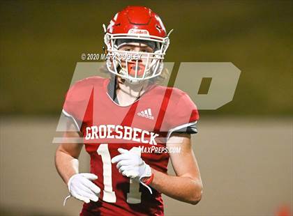 Thumbnail 1 in Groesbeck vs. Madison (UIL 3A Bi-District) photogallery.