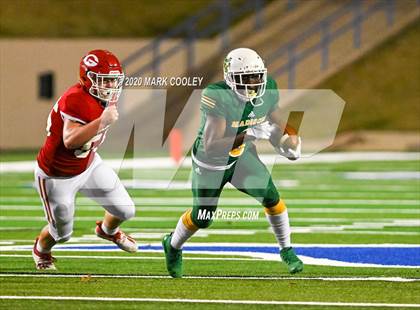 Thumbnail 3 in Groesbeck vs. Madison (UIL 3A Bi-District) photogallery.