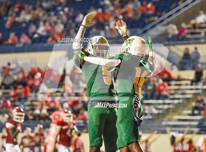 Thumbnail 2 in Groesbeck vs. Madison (UIL 3A Bi-District) photogallery.