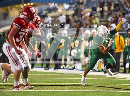 Thumbnail 2 in Groesbeck vs. Madison (UIL 3A Bi-District) photogallery.