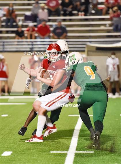 Thumbnail 1 in Groesbeck vs. Madison (UIL 3A Bi-District) photogallery.