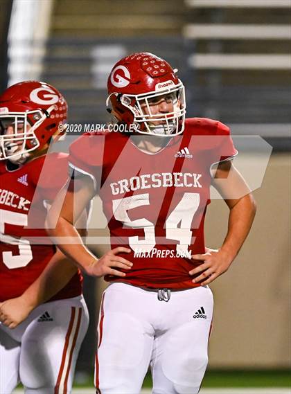 Thumbnail 1 in Groesbeck vs. Madison (UIL 3A Bi-District) photogallery.