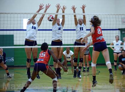 Thumbnail 2 in Marymount vs. Los Osos (Durango Fall Classic) photogallery.