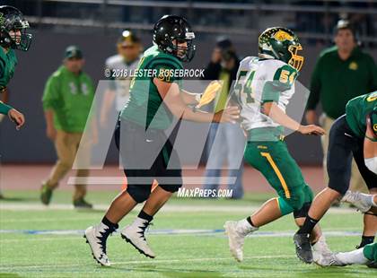 Thumbnail 2 in Rockport-Fulton vs. Crystal City (UIL 4A Area Playoffs) photogallery.
