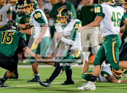Thumbnail 1 in Rockport-Fulton vs. Crystal City (UIL 4A Area Playoffs) photogallery.