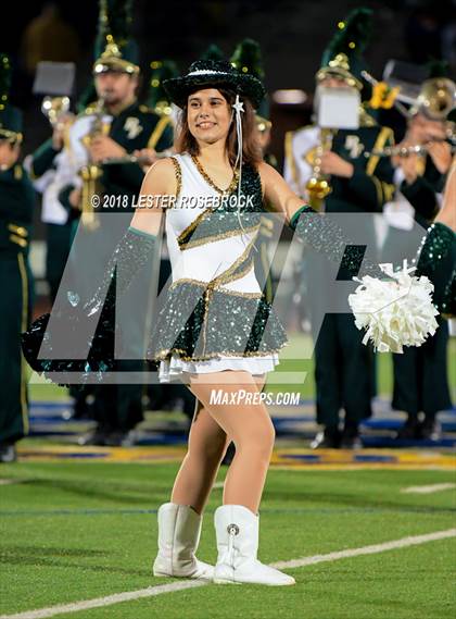Thumbnail 2 in Rockport-Fulton vs. Crystal City (UIL 4A Area Playoffs) photogallery.