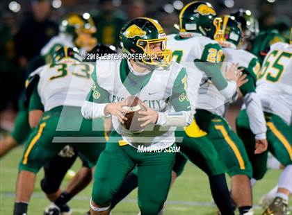 Thumbnail 1 in Rockport-Fulton vs. Crystal City (UIL 4A Area Playoffs) photogallery.