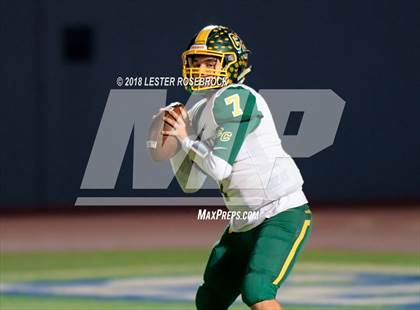 Thumbnail 3 in Rockport-Fulton vs. Crystal City (UIL 4A Area Playoffs) photogallery.