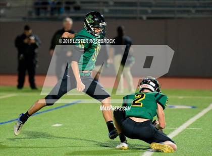 Thumbnail 3 in Rockport-Fulton vs. Crystal City (UIL 4A Area Playoffs) photogallery.