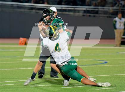 Thumbnail 1 in Rockport-Fulton vs. Crystal City (UIL 4A Area Playoffs) photogallery.