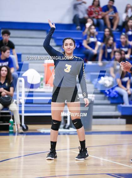 Thumbnail 2 in Lopez vs. Veterans Memorial photogallery.
