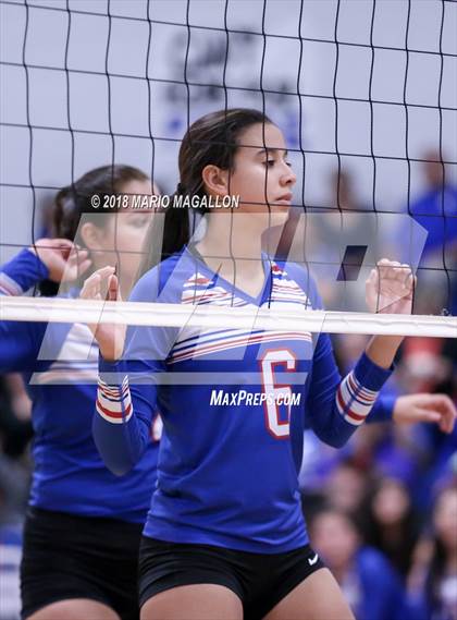 Thumbnail 1 in Lopez vs. Veterans Memorial photogallery.