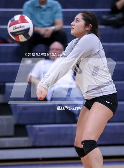 Thumbnail 3 in Lopez vs. Veterans Memorial photogallery.