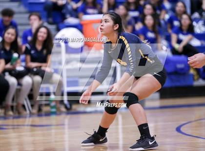 Thumbnail 3 in Lopez vs. Veterans Memorial photogallery.