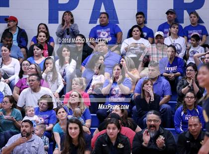Thumbnail 2 in Lopez vs. Veterans Memorial photogallery.