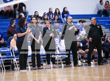 Thumbnail 2 in Lopez vs. Veterans Memorial photogallery.