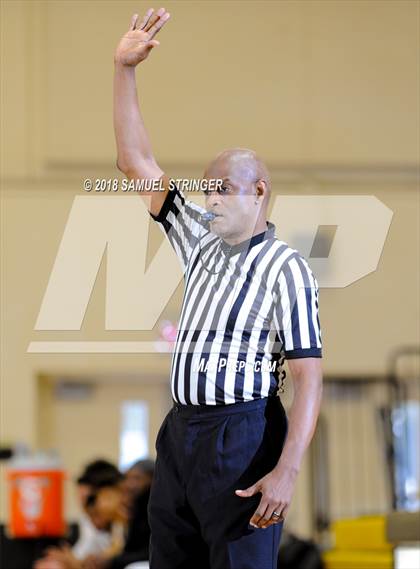 Thumbnail 2 in Richmond vs. Albany (Chabot MLK Classic Showcase) photogallery.