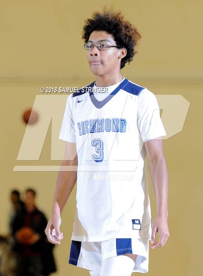 Thumbnail 1 in Richmond vs. Albany (Chabot MLK Classic Showcase) photogallery.